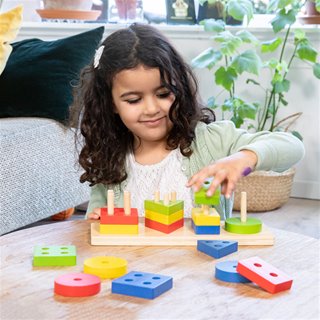 Geometric stacking puzzle
